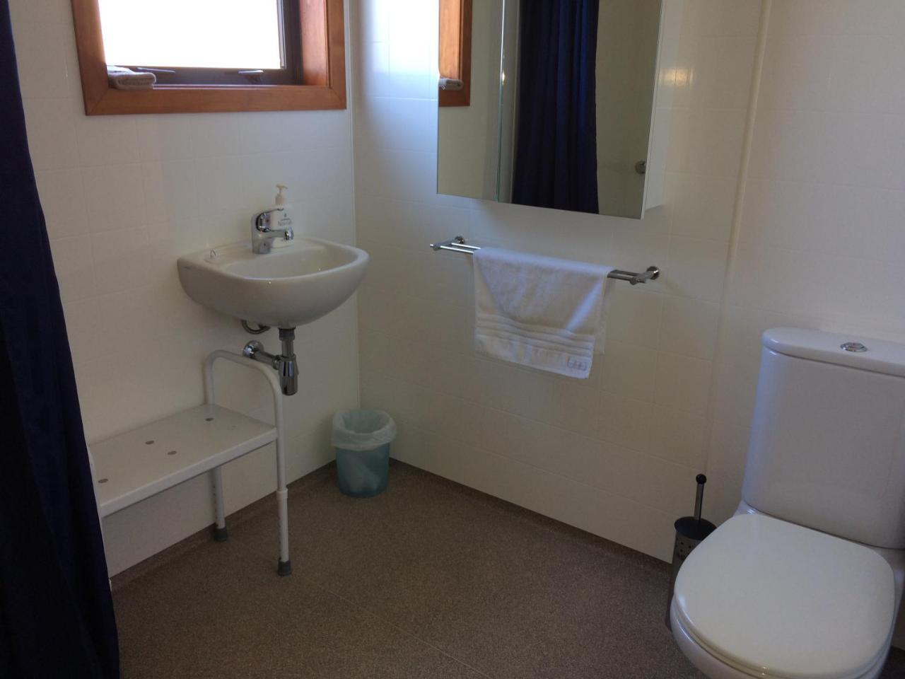 Acheron Cottages Manapouri Dış mekan fotoğraf